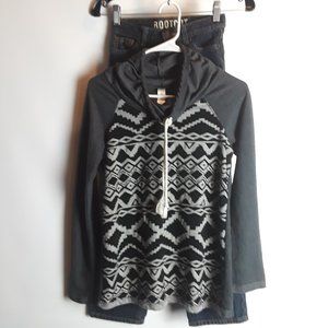 2 PC No Boundaries Top & Crazy 8 Jeans